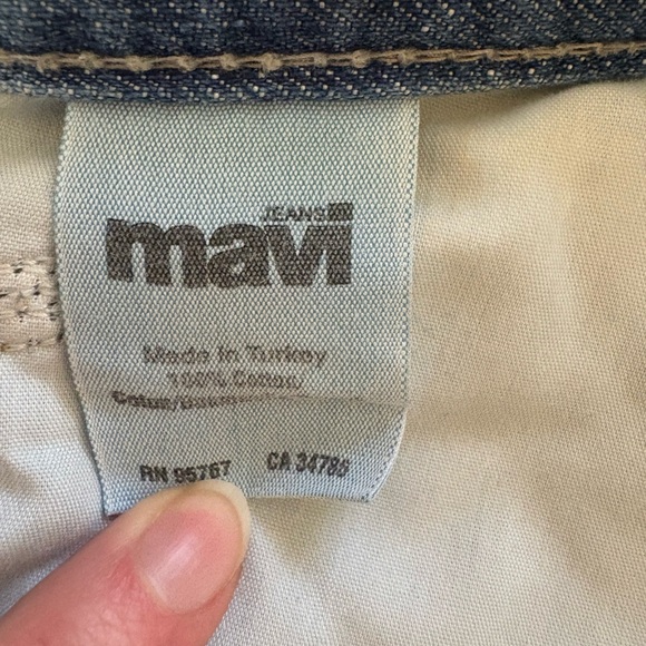 Mavi Blue Jeans. Mid rise straight leg. Size 31/32 - Picture 6 of 7